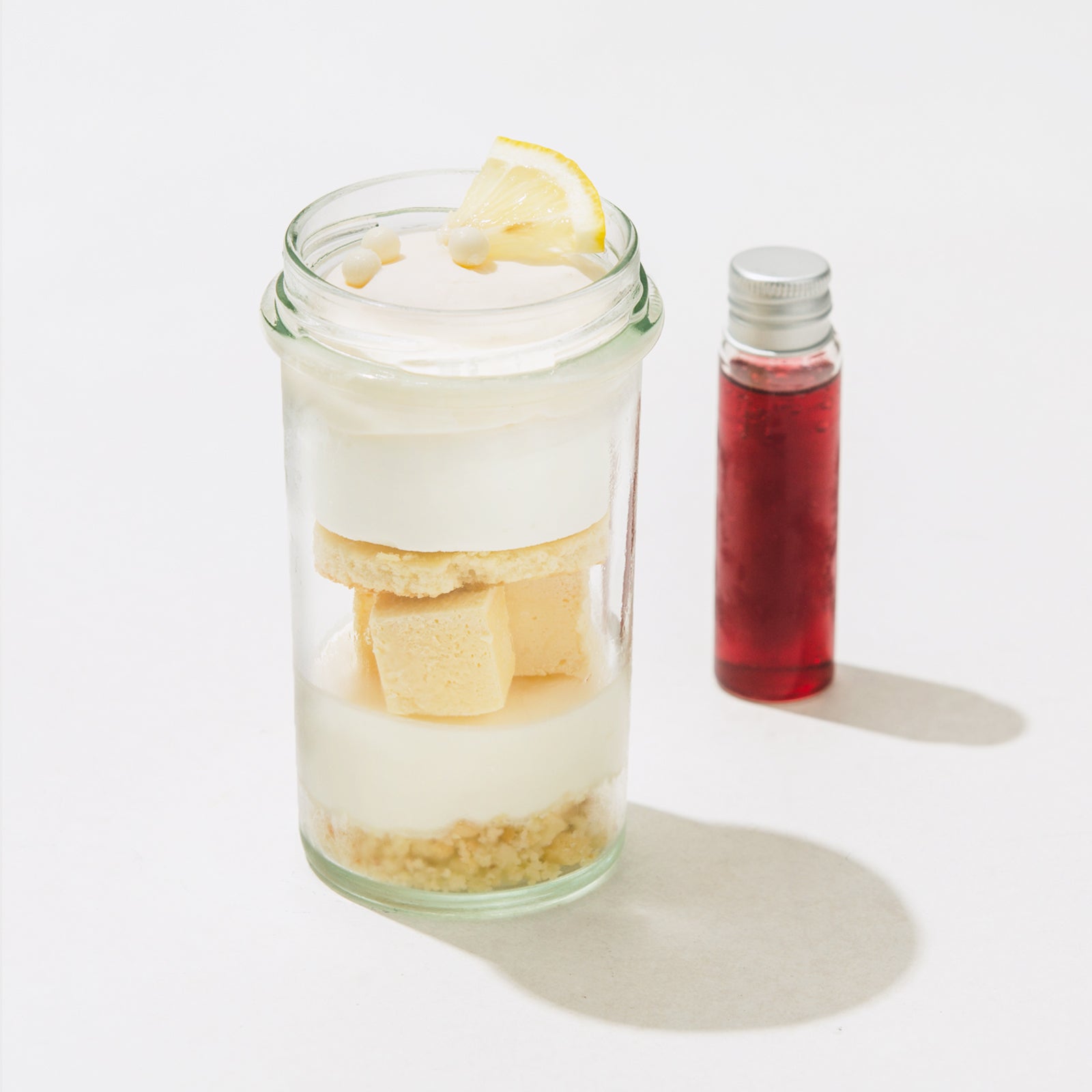 スライドショーほろ酔いパフェボックス  チェリーパイ＆チーズケーキの画像を開く
